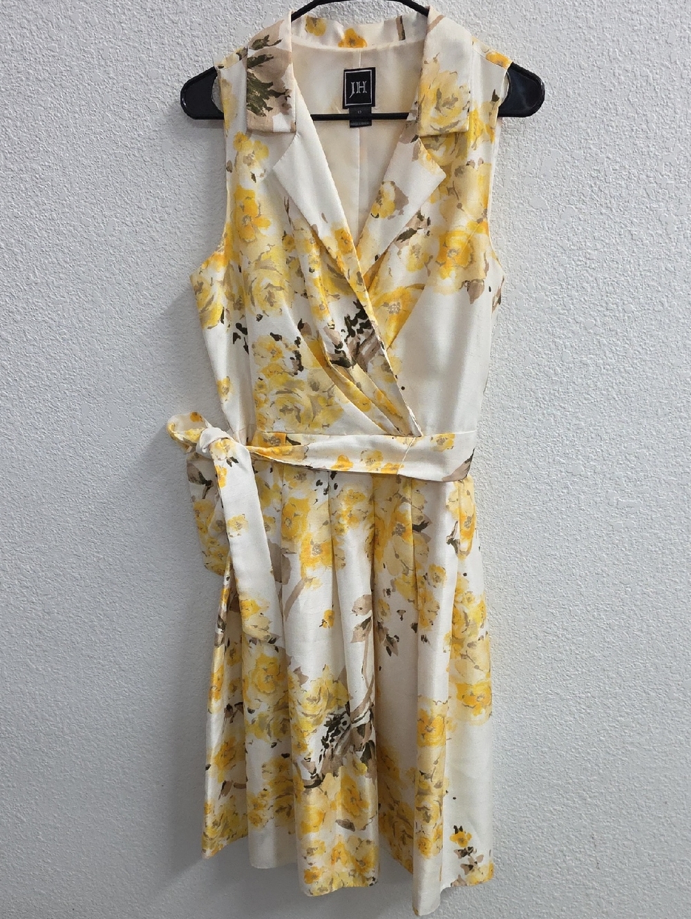 Floral Yellow Floral Fit & Flare Sleeveless Summer Dress